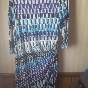 Flattering Chico's Faux Wrap Blue Geometric Wave Raine Dress With 3/4 Sleeves